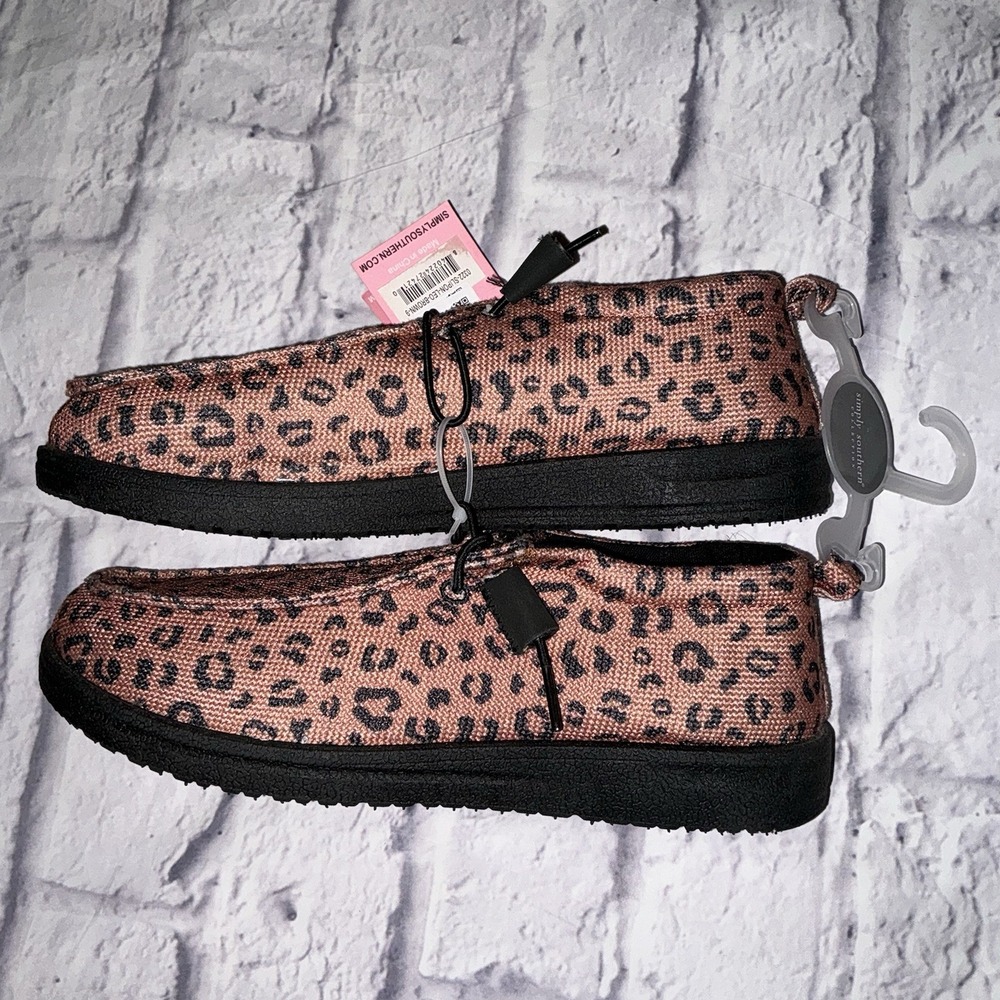 Simply Southern Slip-On Animal Print Shoes (NEW) Size 9 - Picture 6 of 6